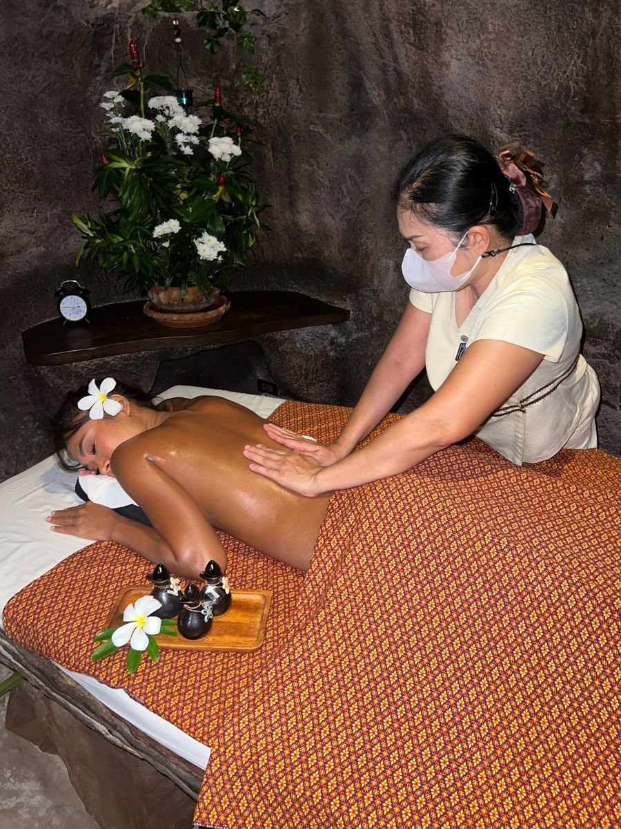 Спа-процедура в Royal Muang Samui Спа-процедура в Royal Muang Samui