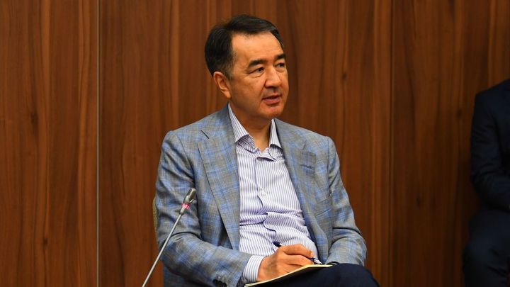 Бакытжан Сагинтаев Бакытжан Сагинтаев