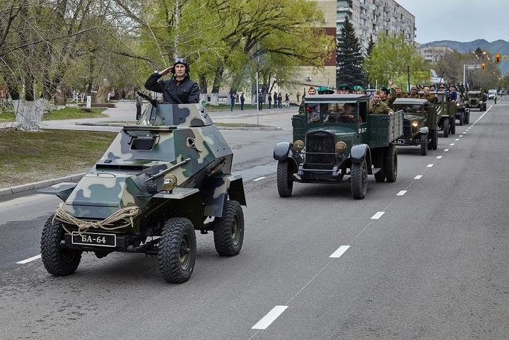Выставка-парад военной техники, ежегодно проводимый компанией в День Победы, стал для усть-каменогорцев неотъемлемой частью праздника