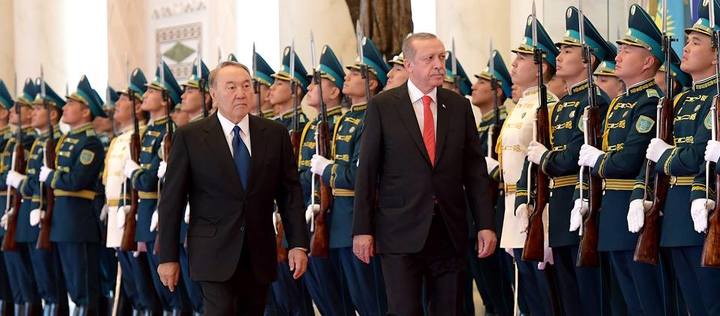 Нурсултан Назарбаев и Реджеп Эрдоган Нурсултан Назарбаев и Реджеп Эрдоган