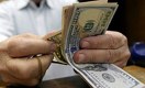 Объём операций с долларом на валютной бирже резко сократился