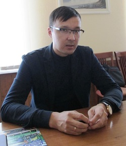 Дамир Калдыбаев Дамир Калдыбаев