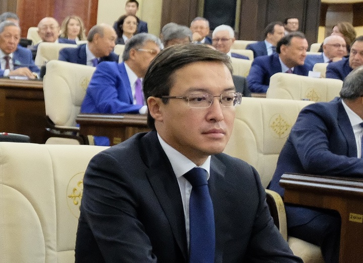 Данияр Акишев
