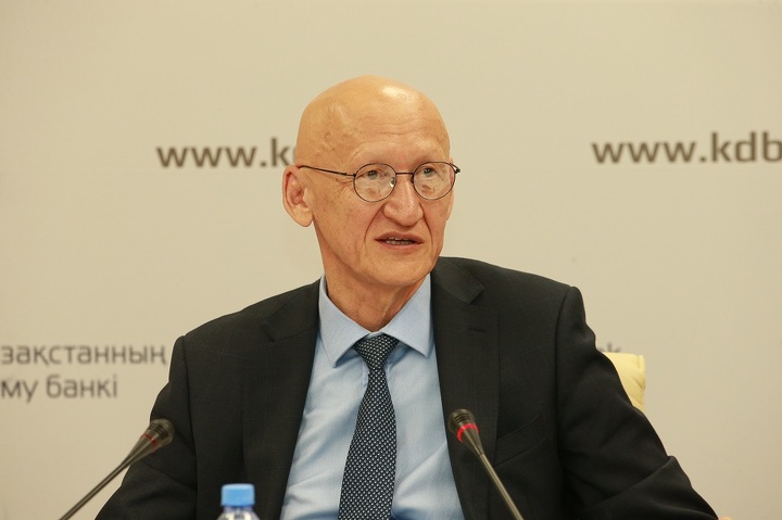 Болат Жамишев Болат Жамишев