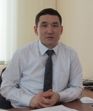 Ербол Есенеев