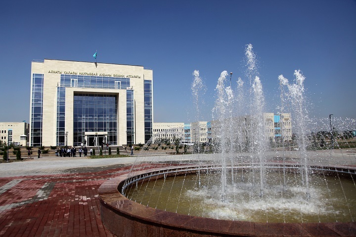 Строительство комплекса административных зданий  в п. Акжар