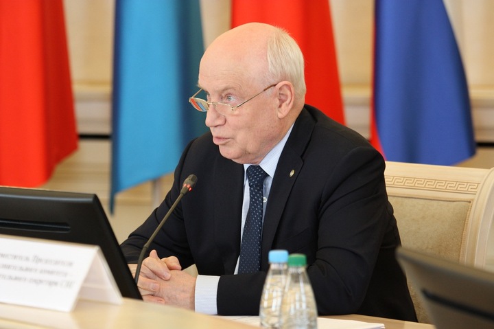 Сергей Лебедев