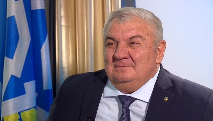 Юрий Хачатуров