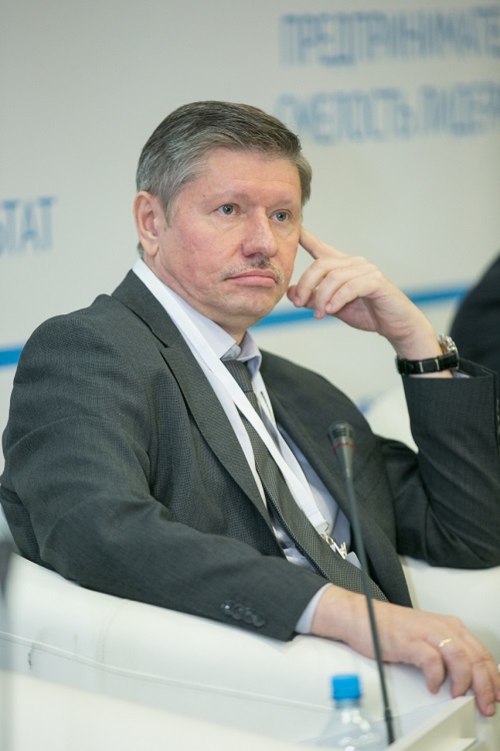 Александр Лезговко Александр Лезговко