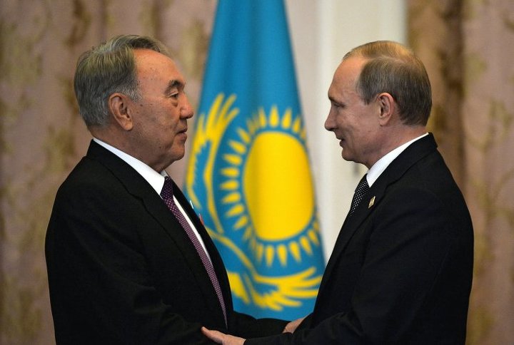 Нурсултан Назарбаев и Владимир Путин Нурсултан Назарбаев и Владимир Путин