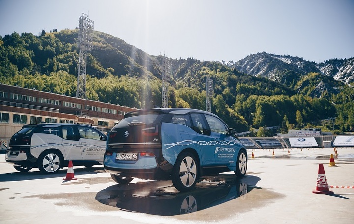 Презентация BMW i3 на Медео