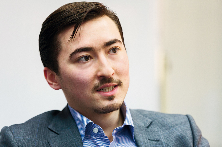 Ануар Ушбаев Ануар Ушбаев