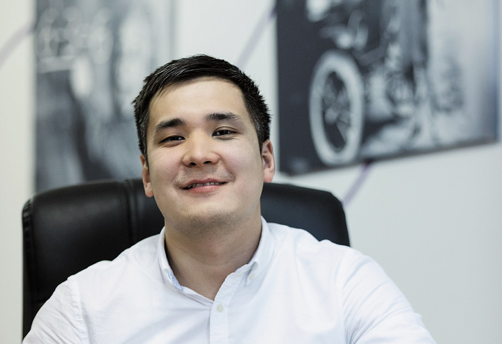 Бауыржан Рустемов — генеральный директор Relog