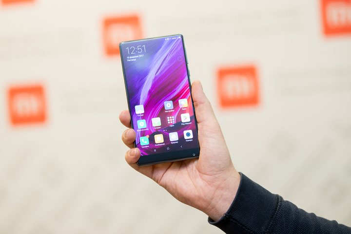 Cмартфон Mi Mix — флагман модельного ряда компании Xiaomi Cмартфон Mi Mix — флагман модельного ряда компании Xiaomi