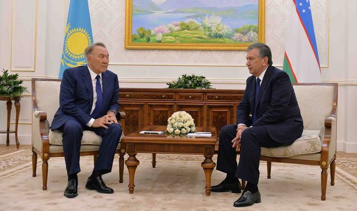 Нурсултан Назарбаев и Шавкат Мирзиеев.