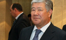 Президент РК наградил Ахметжана Есимова