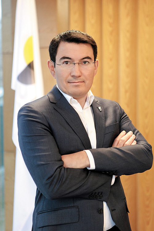 Дамир Хайбуллин — председатель правления страховой компании Standard