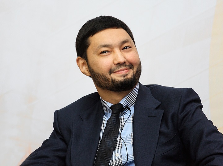 Кенес Ракишев.