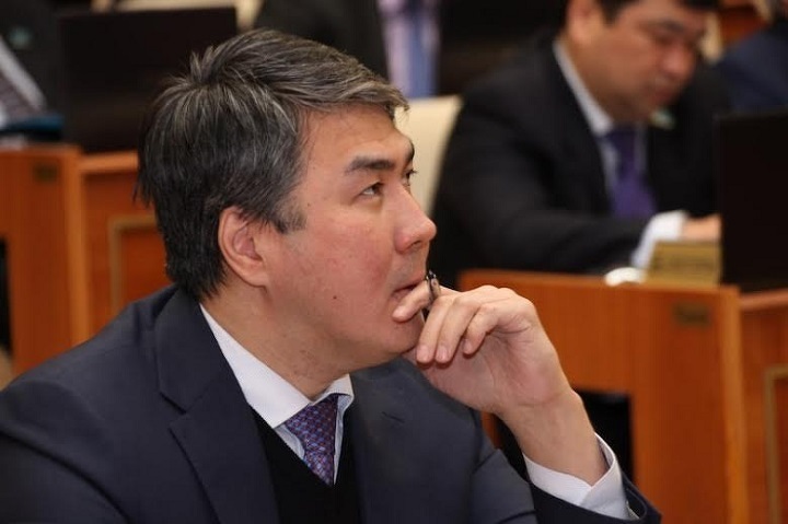 Асет Исекешев.