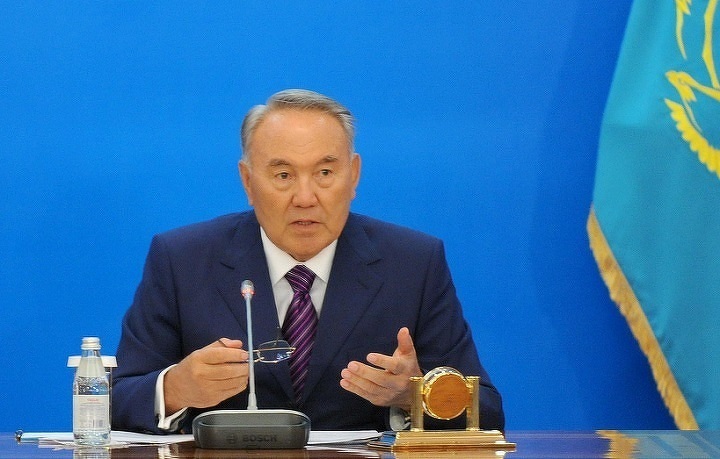 Нурсултан Назарбаев. Нурсултан Назарбаев.