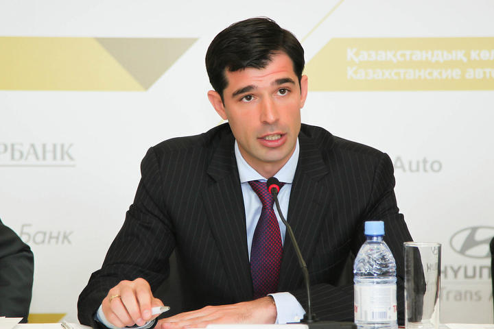 Андрей Лаврентьев.