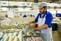 Рынки Абу-Даби: где купить свежую рыбу и сладкие финики