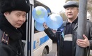 Полиция Казахстана охотится за людьми с синими шарами в поисках сторонников оппозиции