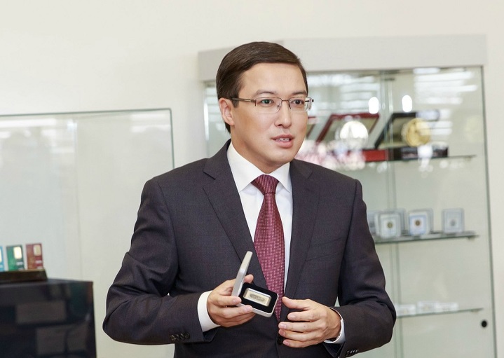 Данияр Акишев. Данияр Акишев.