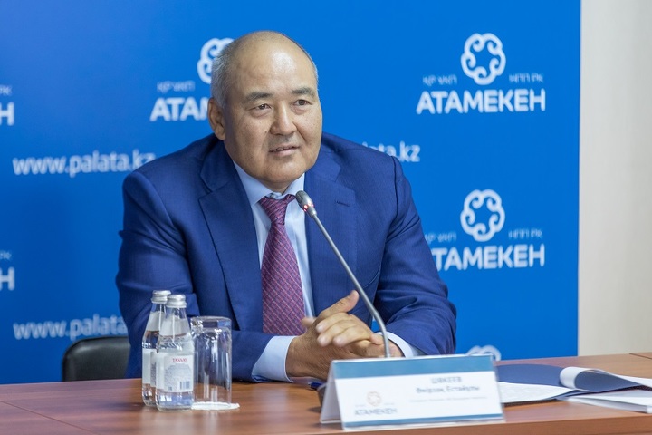 Умирзак Шукеев. Умирзак Шукеев.