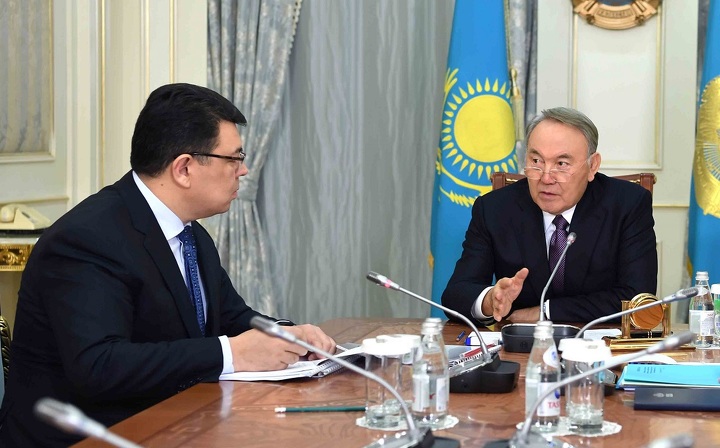 Канат Бозумбаев и Нурсултан Назарбаев. Канат Бозумбаев и Нурсултан Назарбаев.