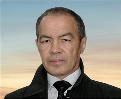 Тохтар Тулешов.