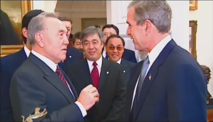 Нурсултан Назарбаев и Джордж Буш-младший.