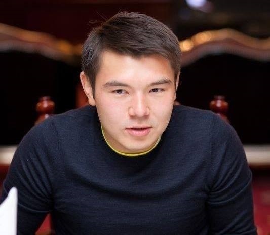 Айсултан Назарбаев.