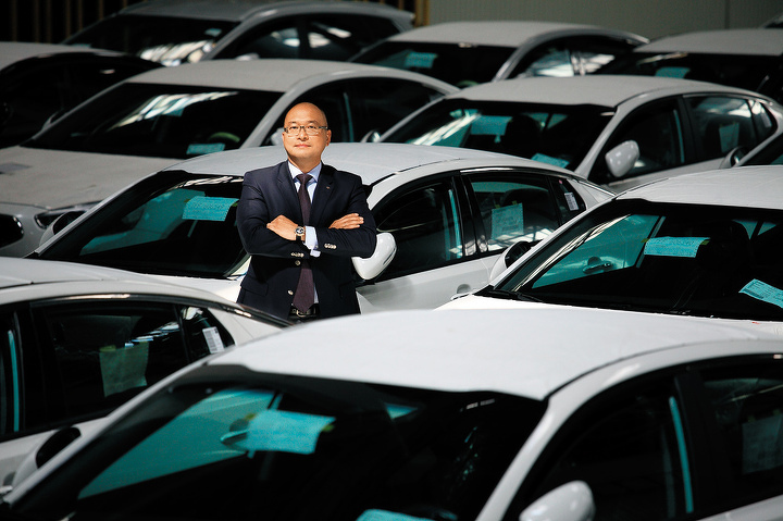 Ерик Сагымбаев.