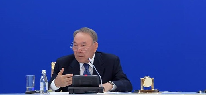 Нурсултан Назарбаев.