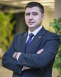 Дмитрий Колесников.