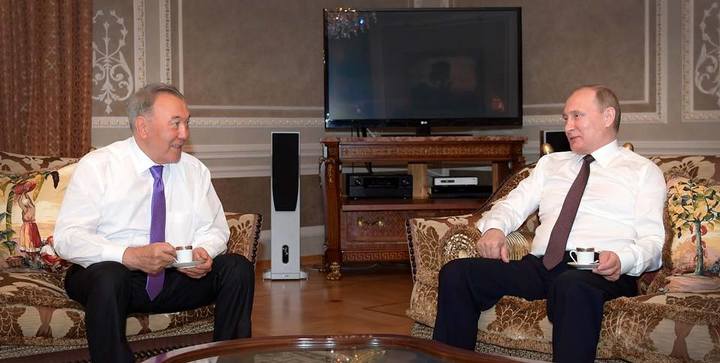 Нурсултан Назарбаев и Владимир Путин.
