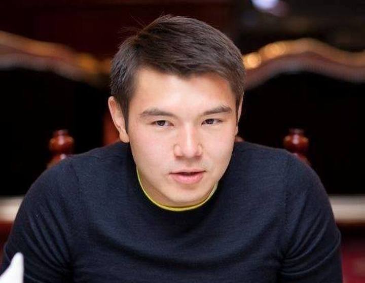 Айсултан Назарбаев.