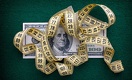 Доллар на бирже вновь продают дороже 340 тенге