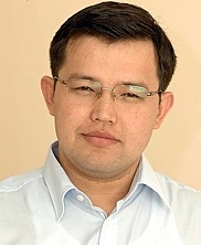 Олжас Худайбергенов. Олжас Худайбергенов.