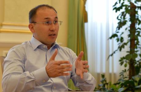 Даурен Абаев.