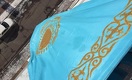 Астанчанин оштрафован на 396400 тенге за вывешенный флаг РК