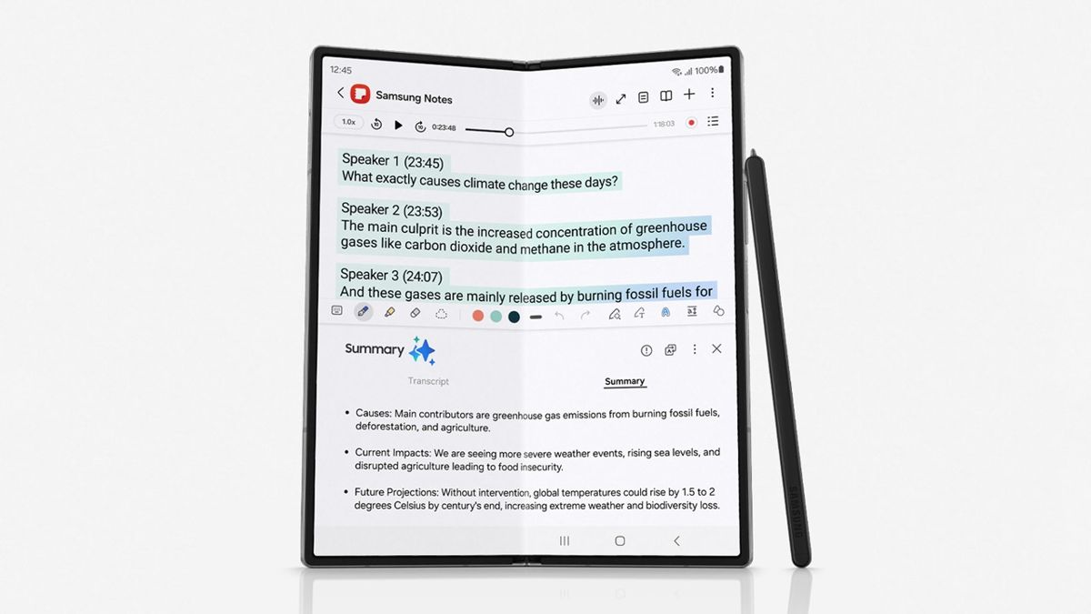 Galaxy Z Fold6 Note Assist - разложенный дисплей смартфона раскладушки с текстом