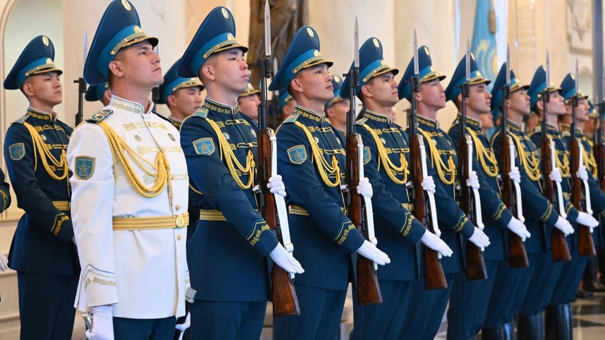 Почетный караул почетный караул, торжественная встреча в Акорде
