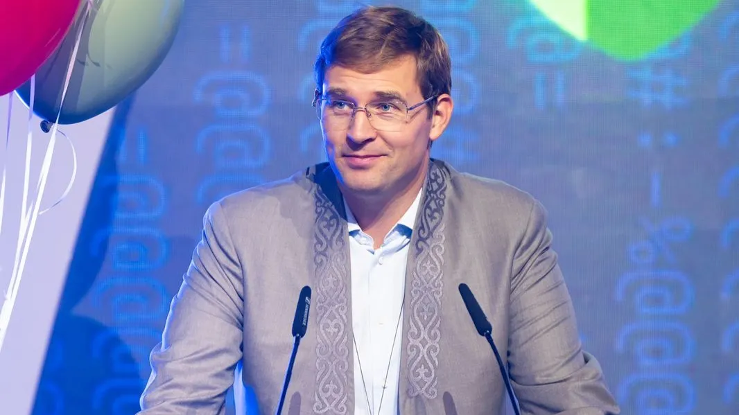 Тимур Турлов на трибуне