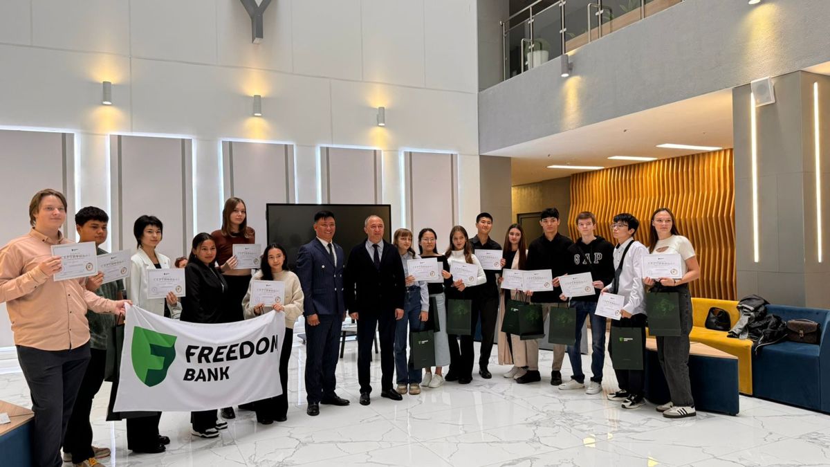 Вручение сертификатов Freedom Grants в Петропавловске Вручение сертификатов Freedom Grants