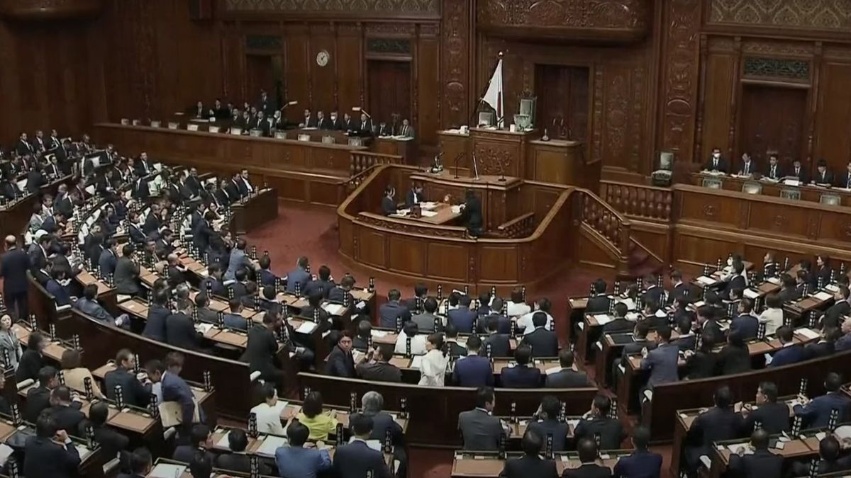 Голосование за нового премьер-министра Японии Голосование за нового премьер-министра Японии