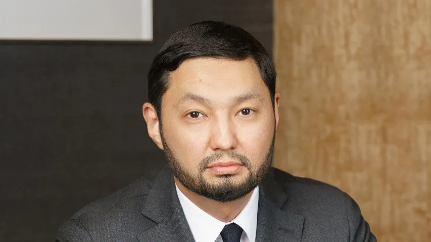 Кенес Ракишев Кенес Ракишев