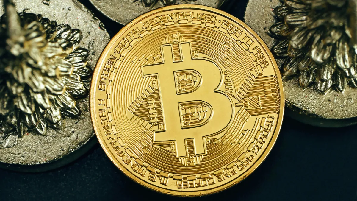 биткоин