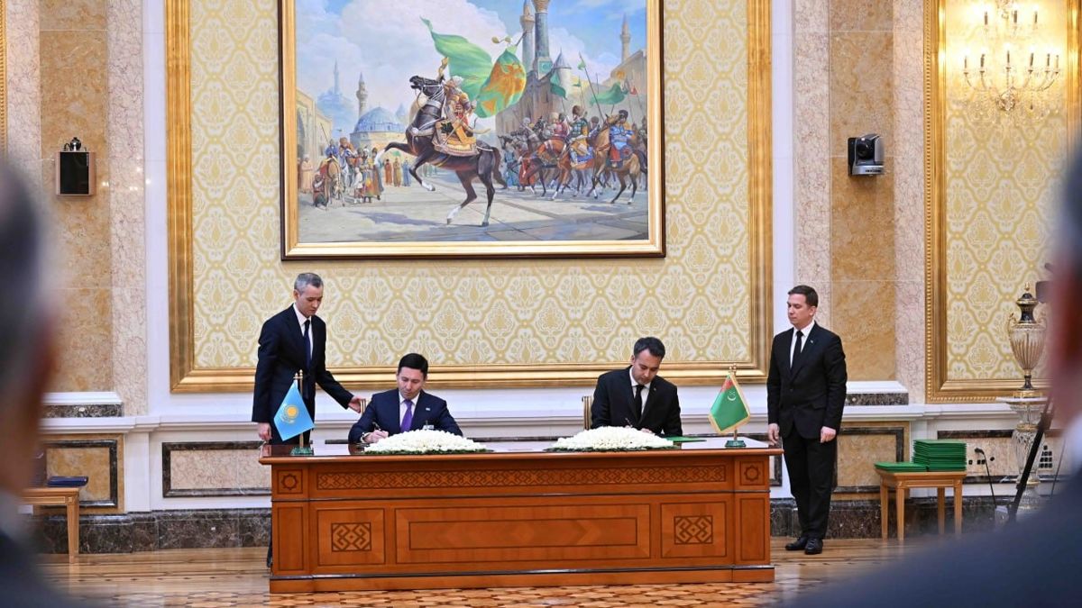 Подписание соглашений